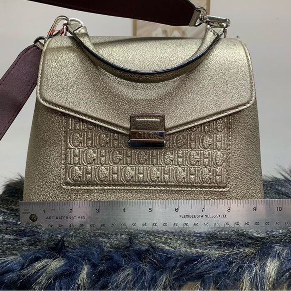 👜Carolina Herrera cross body súper good condition👜 - Picture 16 of 16